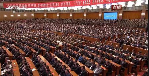 各大代表前来参会 各大代表前来参会